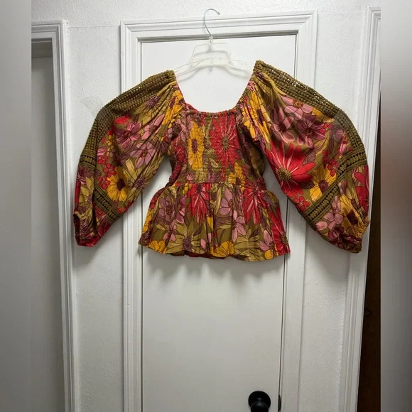 Angie Floral Smocked Top - Picture 4 of 6